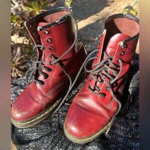 Dr. Martens Oxblood vintage boots ladies 9